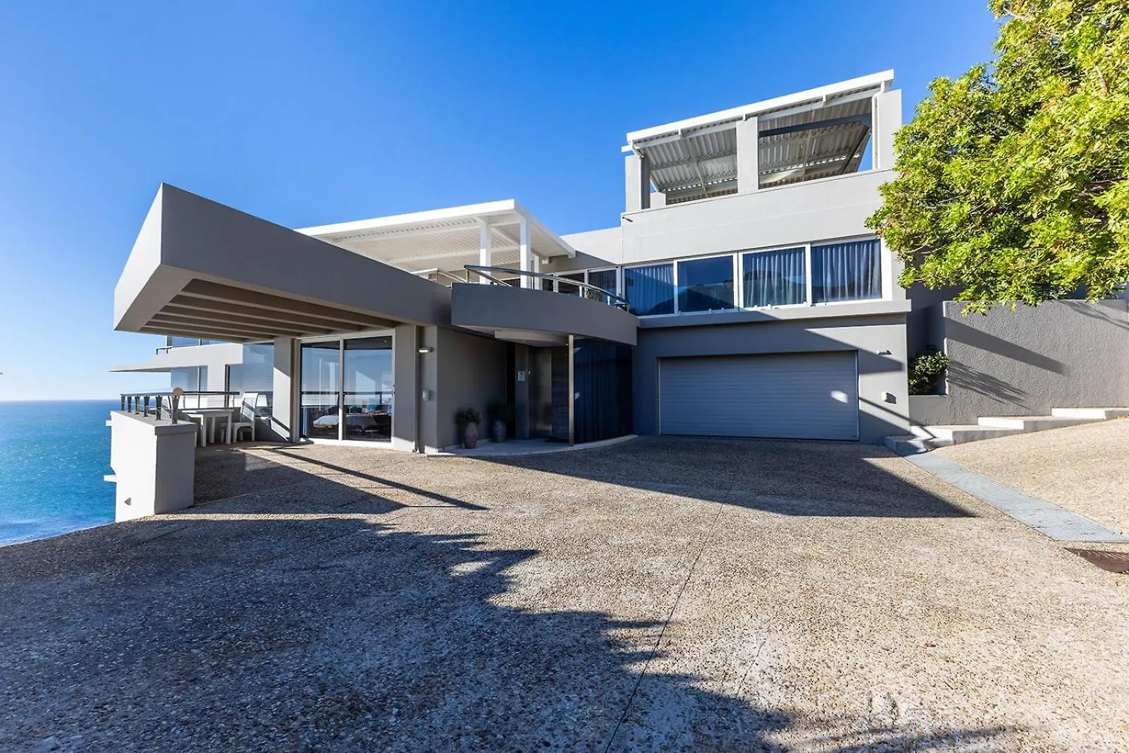 Guest house The Marvel Beach House Cape Town