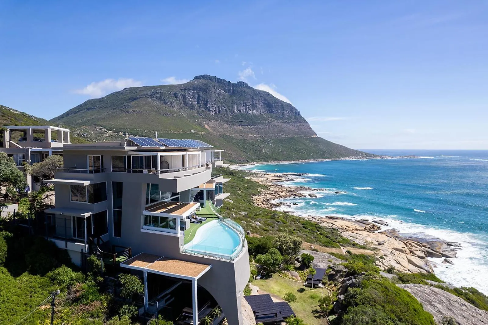 The Marvel Beach House Cape Town 0*,
