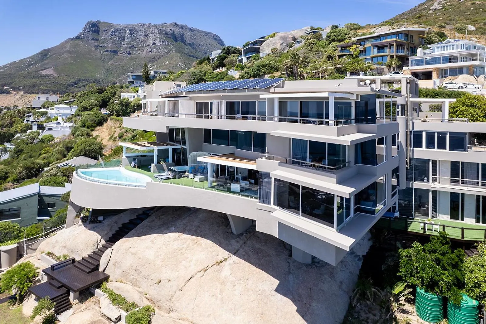 The Marvel Beach House Cape Town Guest house